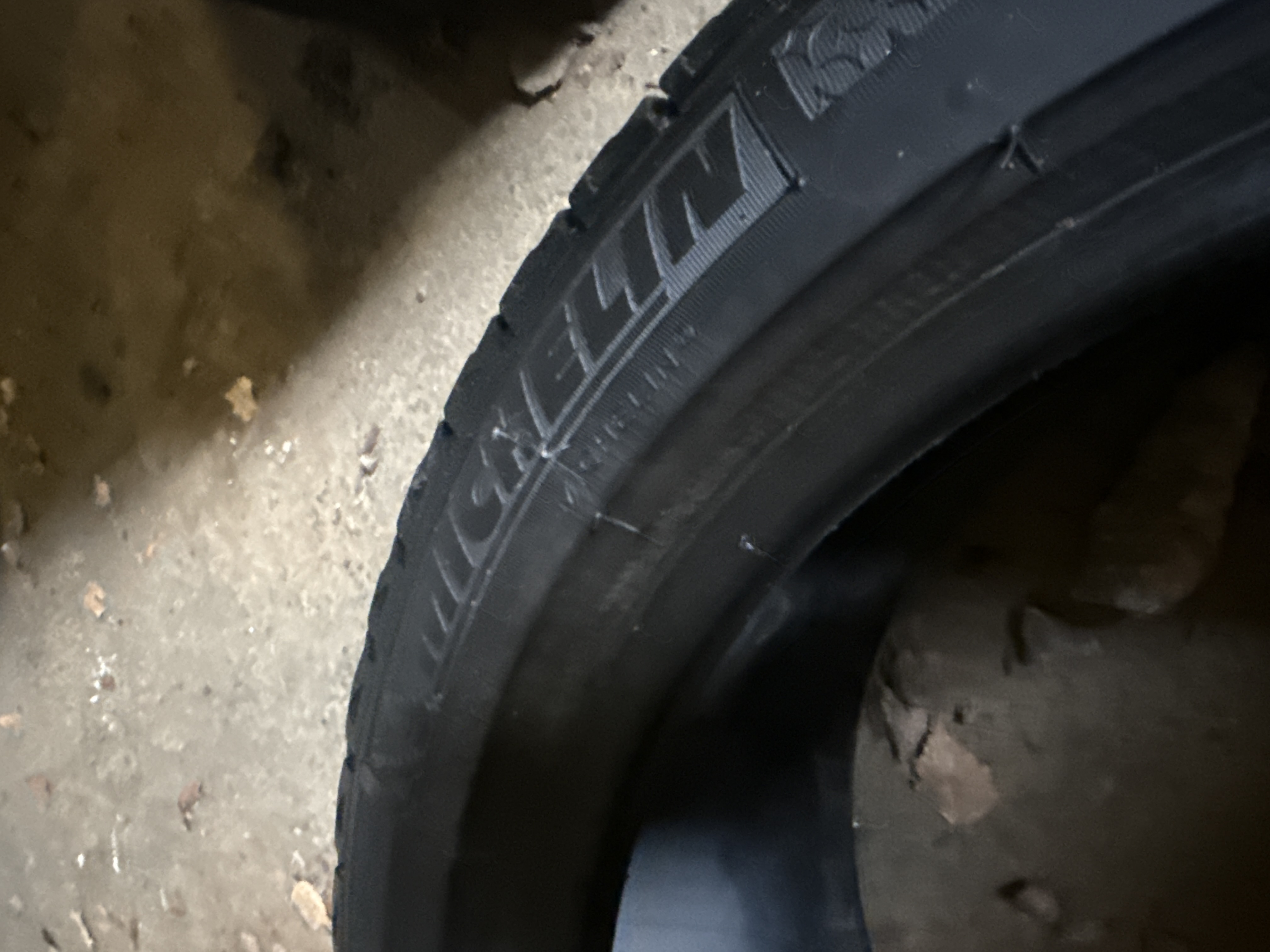Michelin X-Ice 225/45 R17