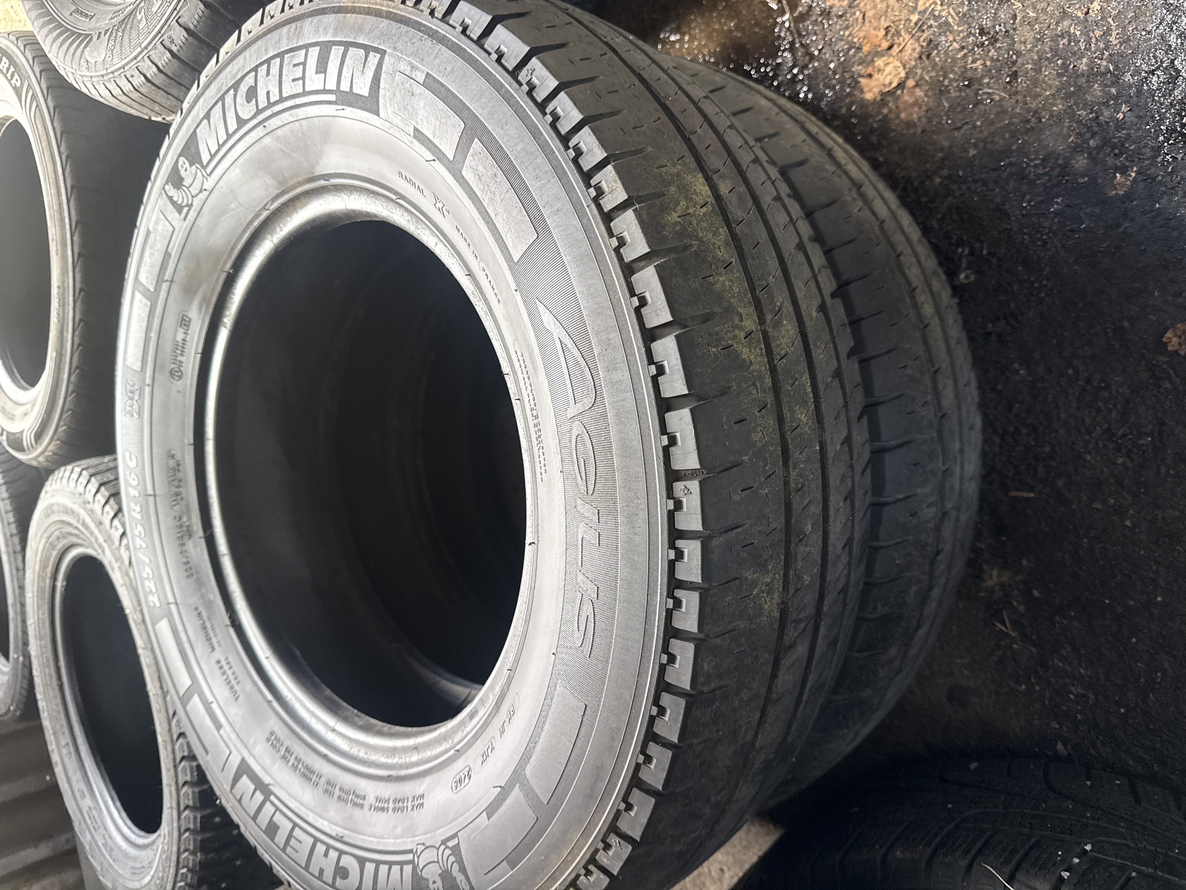 Michelin 225/45 R16